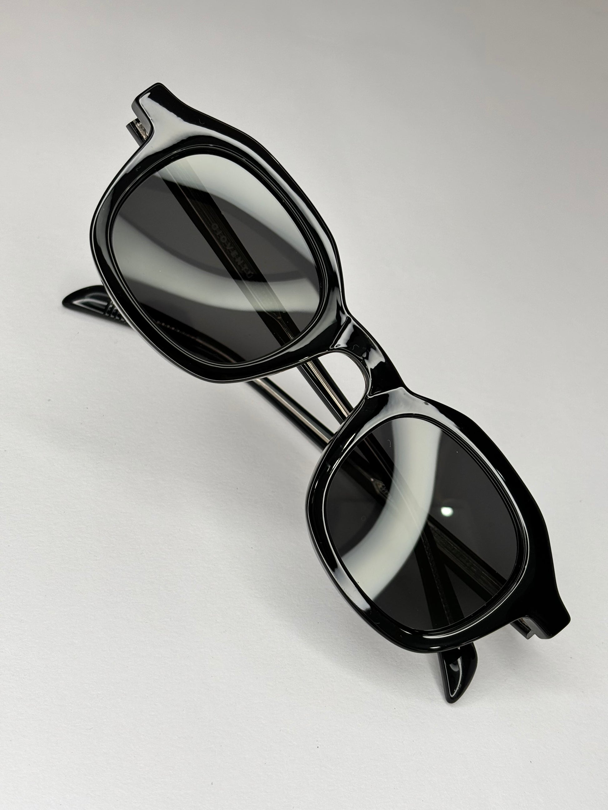 GIOVENTU™ black